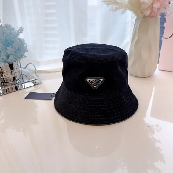 Ҏrada Accessories - Ҏrada bucket hat